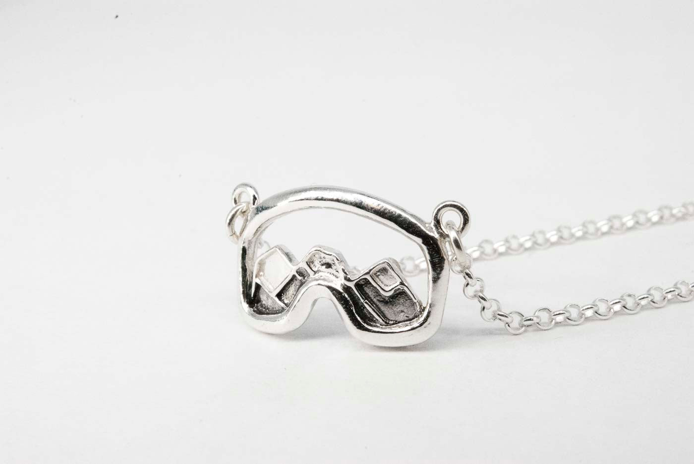 Three Sisters Goggle Necklace