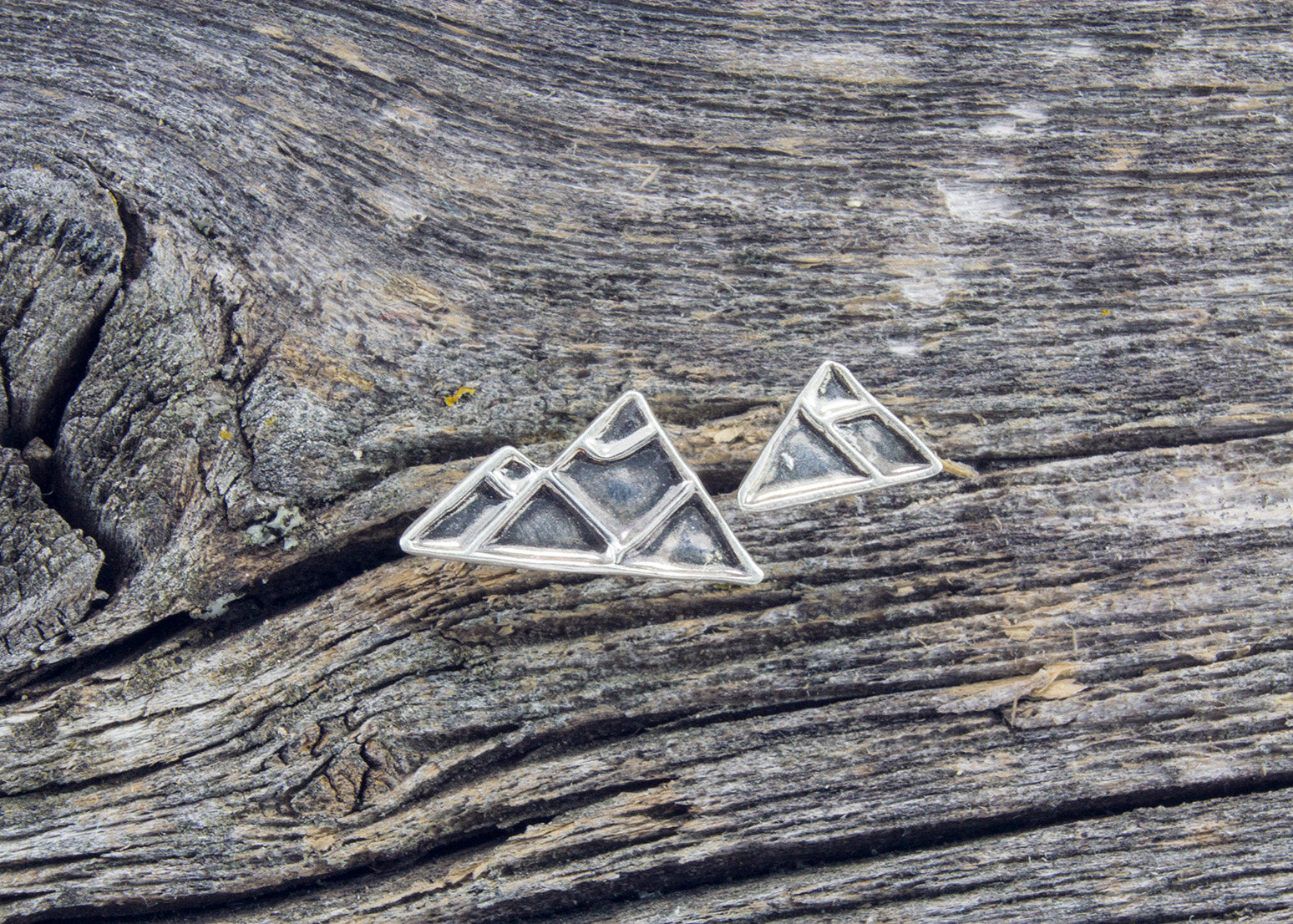 Asymmetrical Mountain Studs