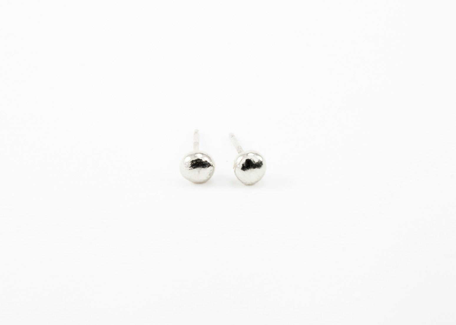 River Pebble Studs