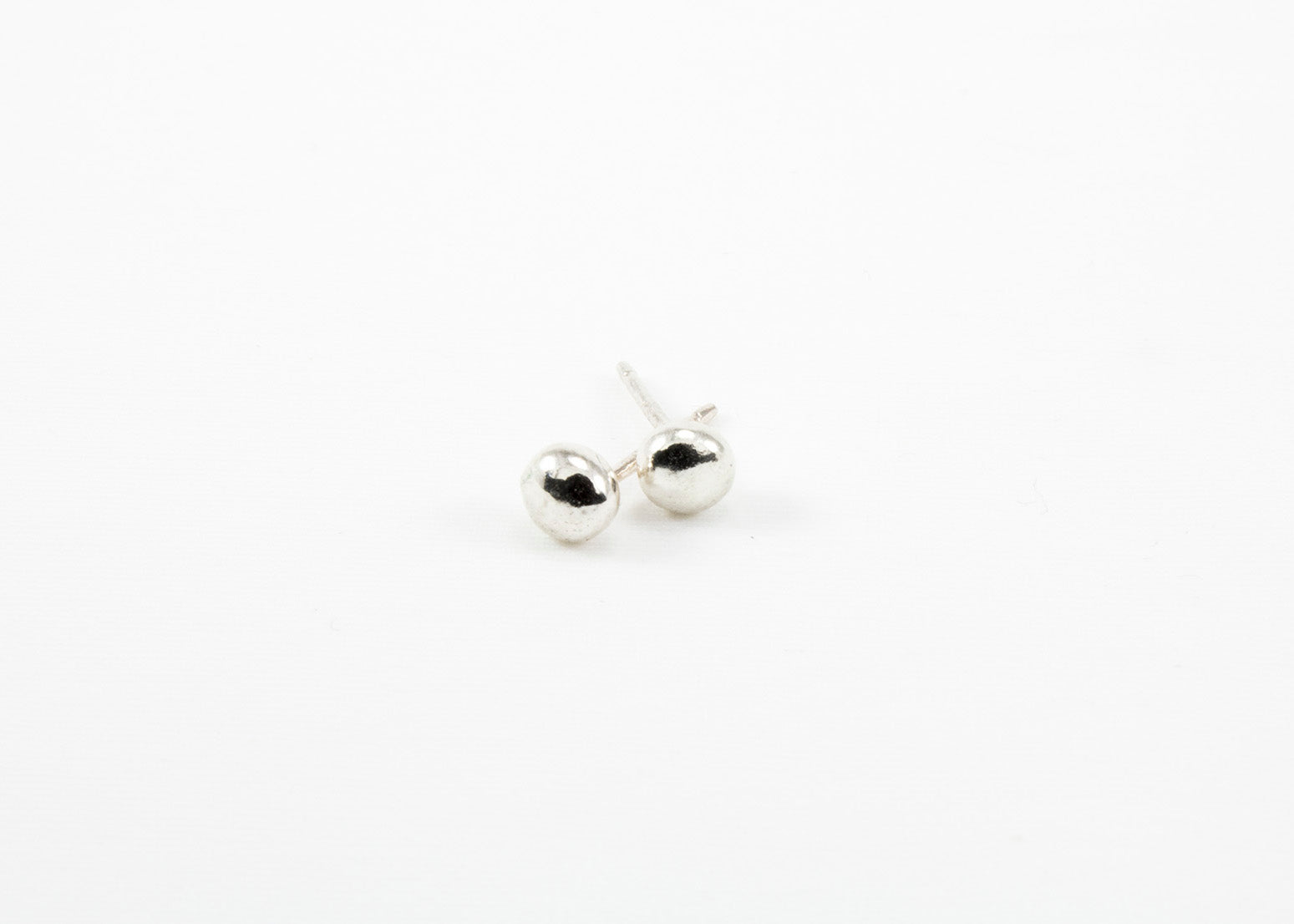 River Pebble Studs