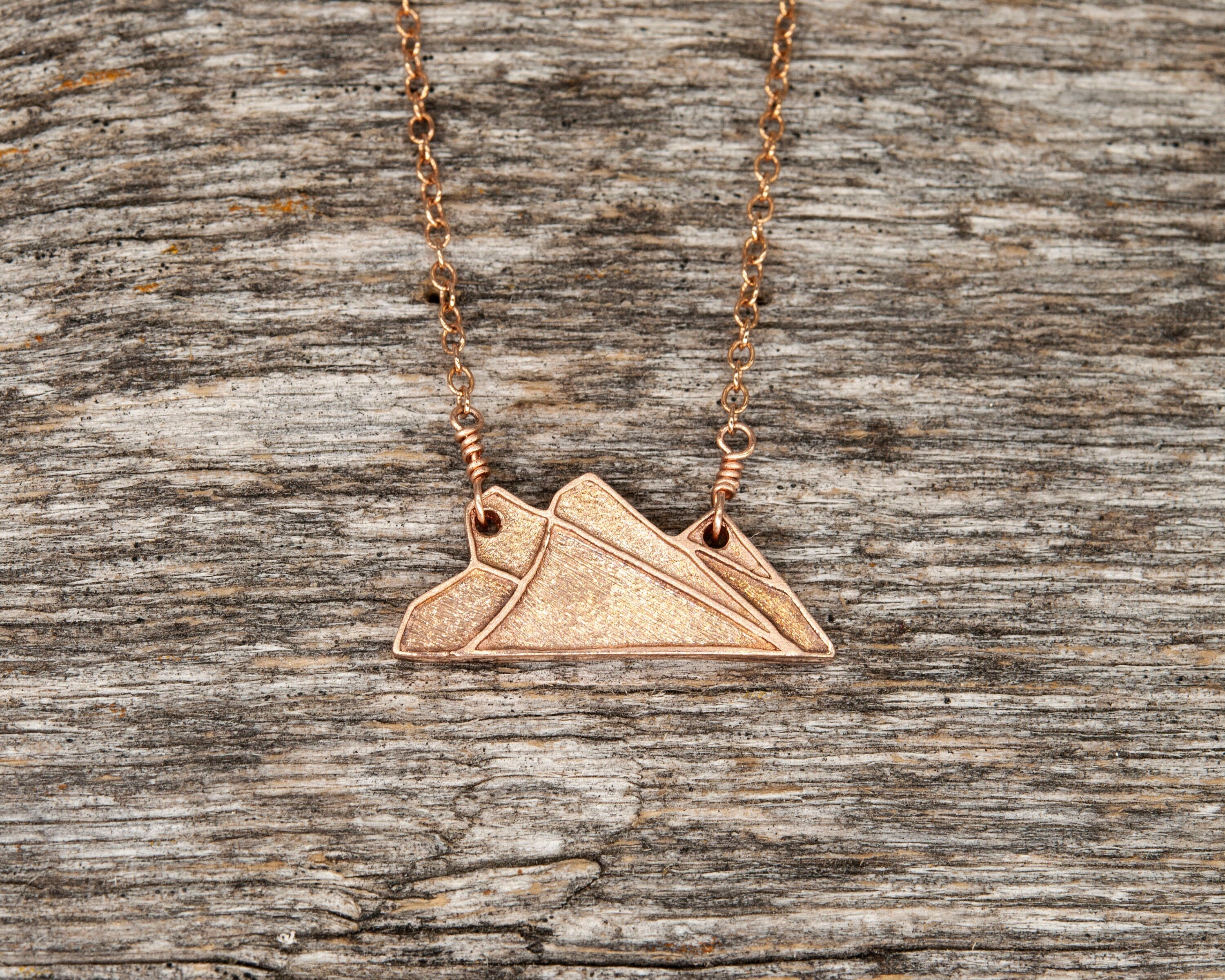 14K Rose Gold Mount Rundle Necklace